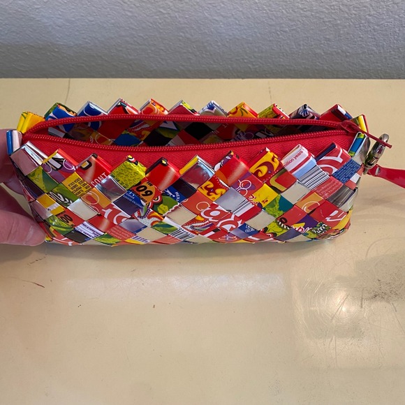 Candy Wrapper Clutch Purse w/Wrist Strap. Never Used. 9" x 4"‎ 2".  Multi Color - Picture 6 of 6